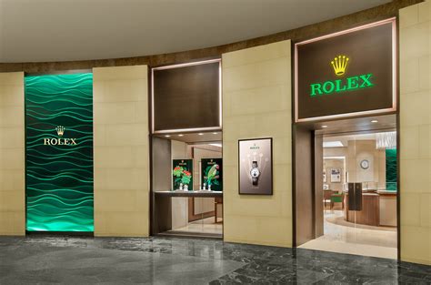 Difference between Rolex AD / Boutique / Official Retailer